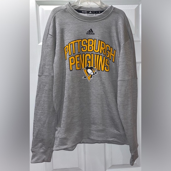 Adidas Pittsburgh Penguins Gray Sweatshirt - Picture 1 of 3